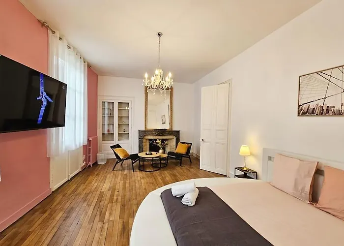 Elegencia-t2 De Charme-hyper Centre-fibre Apartment *