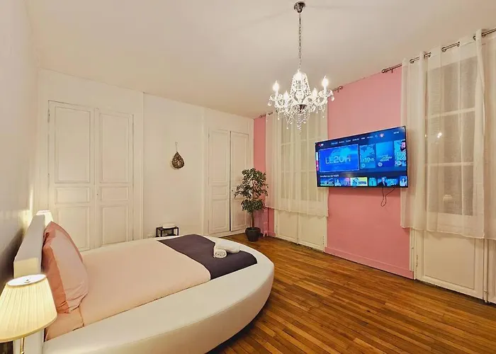 Elegencia-t2 De Charme-hyper Centre-fibre Daire Angers